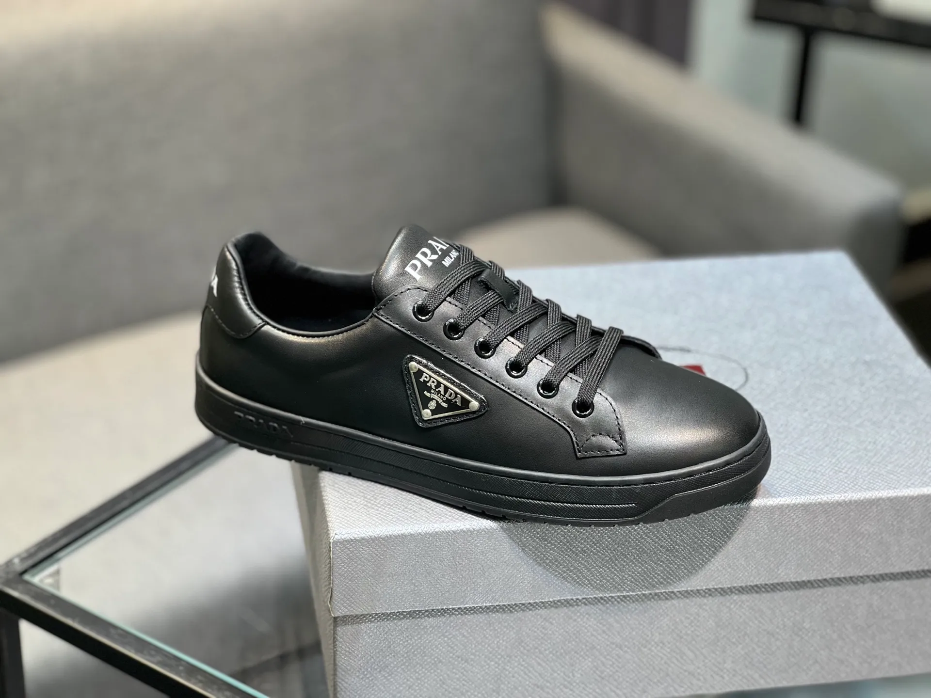 Men's shoes 💰540 [PRADA] Men's shoes are popular in the counter, official website synchronization, 1 high-quality shipment ✔️ Original frosted cowhide + cowhide lining, 1🆚1 replica, original sole, 38-45 (45 customized, non-refundable)